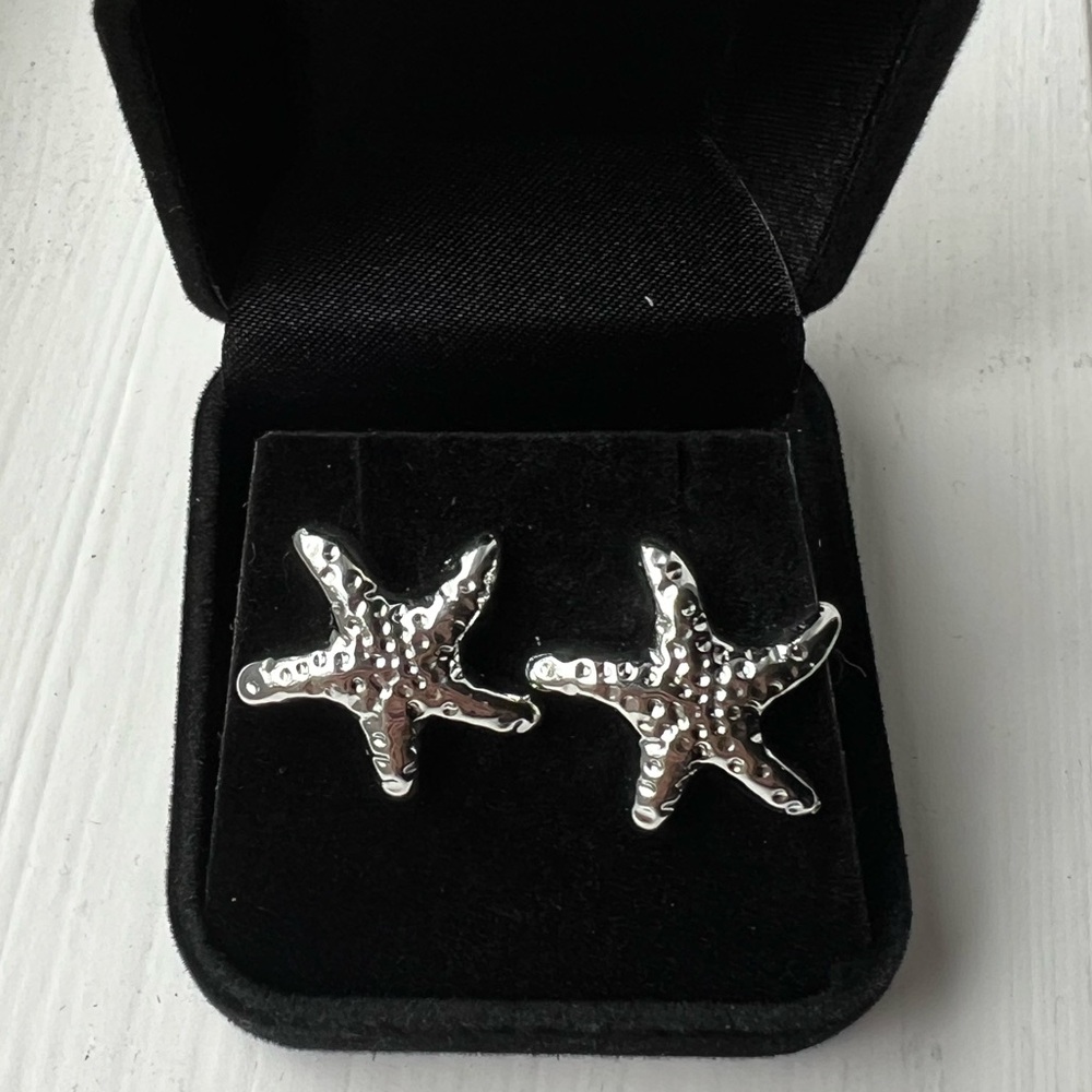 Hawaiian stainless steel starfish stud earrings